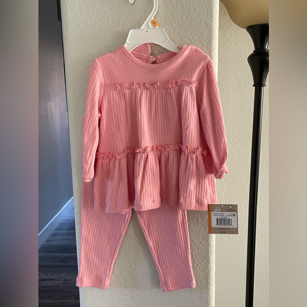 NWT Long sleeve/ pants set with head band